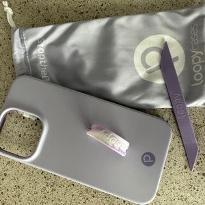 Loopy iPhone 14 ProMax case in Lilac with two loops included